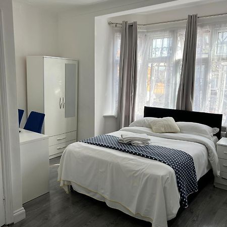 Starlet Property Wanstead 외부 사진